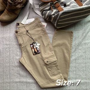 NWT Beige/Tan Cargo Pants